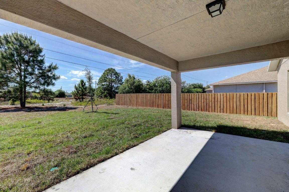 PORT ST LUCIE SECTION 19 - Residential Lease