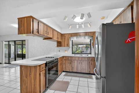 Tiny photo for 68 W Arch Drive, Lake Worth, FL 33467 (MLS # B26005098)
