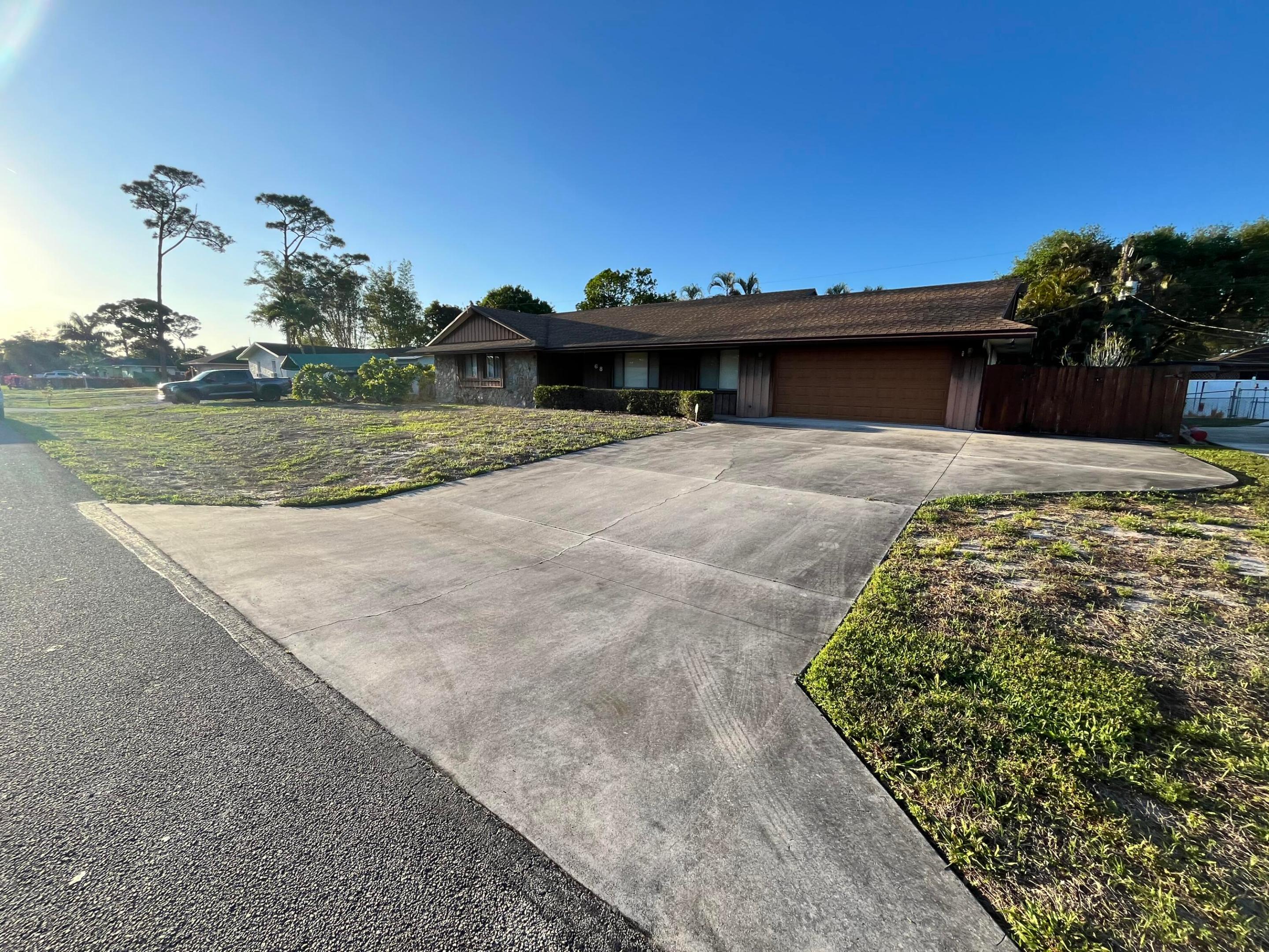 FLORIDA GARDENS 4 - Residential