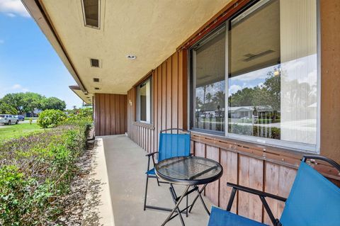 Tiny photo for 68 W Arch Drive, Lake Worth, FL 33467 (MLS # B26005098)