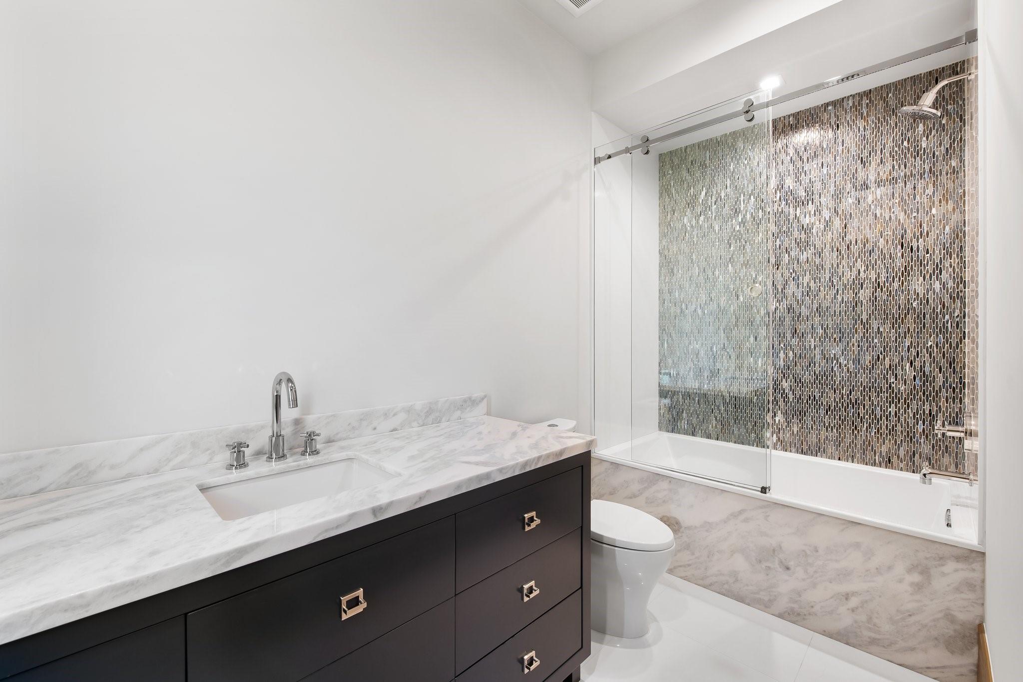 Colee Hammock 1-17 B - Residential