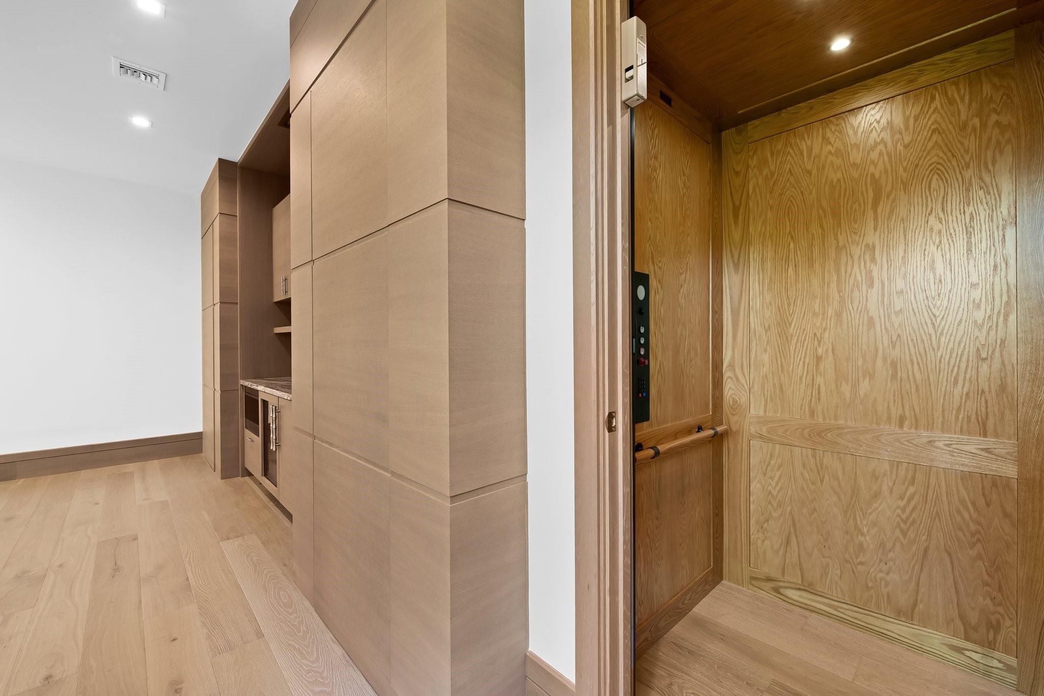 Colee Hammock 1-17 B - Residential