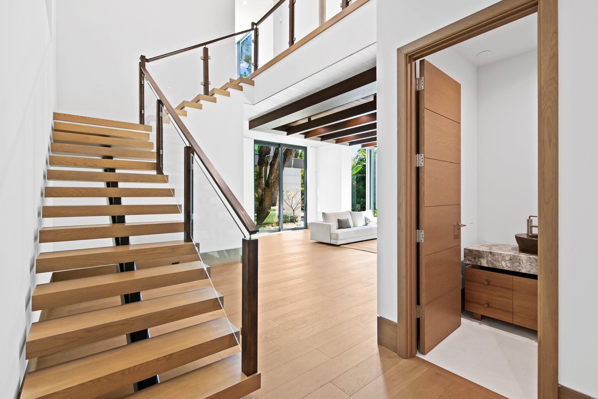 Colee Hammock 1-17 B - Residential