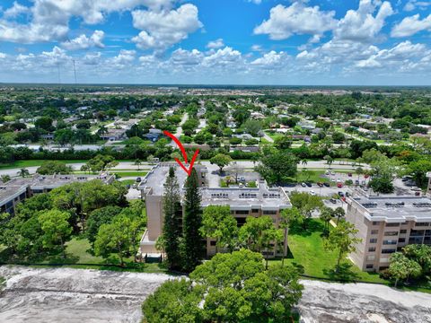 A home in Lake Worth