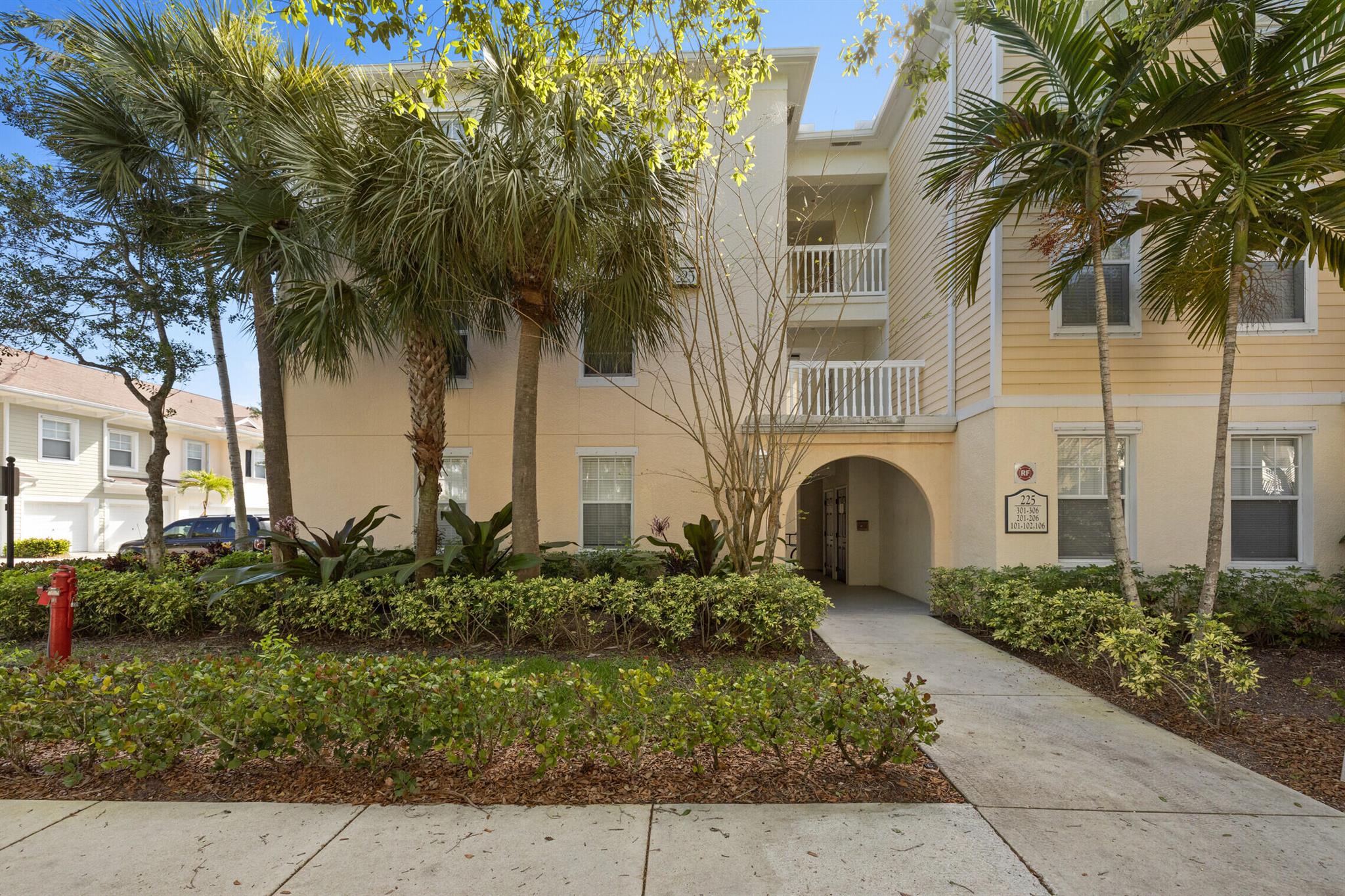 Welcome to your dream home at 225 Murcia Drive, Unit 102, nestled in the serene Somerset at Abacoa community in Jupiter, FL! This inviting 3-bedroom, 2-bathroom condo offers 1,384 square feet of well-designed living space, perfect for any lifestyle.Step inside to enjoy the beauty of wood flooring and crown molding, complemented by granite countertops in the kitchen. Perfectly located near Abacoa Town Center, this home is surrounded by shops, restaurants, and the excitement of Roger Dean Stadium. Zoned for the esteemed A-rated Jupiter Schools, you'll find Somerset conveniently close to Lighthouse Elementary School and Jupiter Middle School. Community perks include a heated pool, playground, putting green, picnic area, park benches, and a car wash area. The exceptional clubhouse