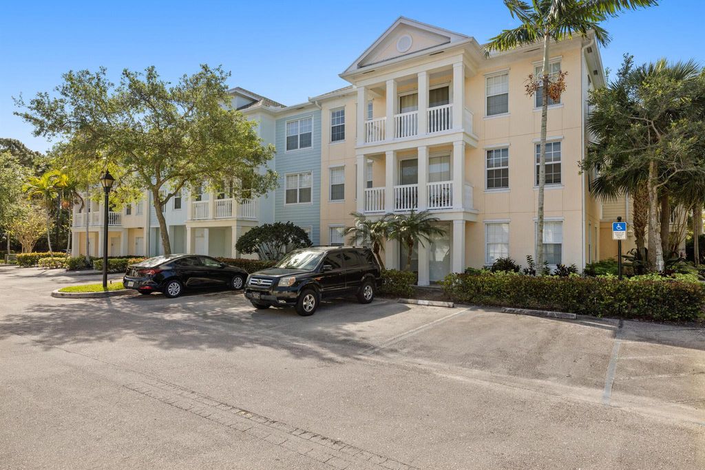 Photo of 225 Murcia Drive #102, Jupiter, FL 33458 (MLS # R11105346)