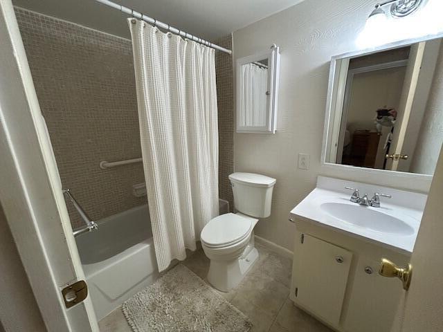 KING MOUNTAIN CONDO (AKA MONTEREY YACHT & COUNTRY - Residential