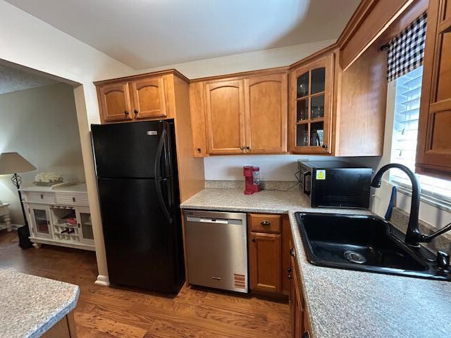 KING MOUNTAIN CONDO (AKA MONTEREY YACHT & COUNTRY - Residential