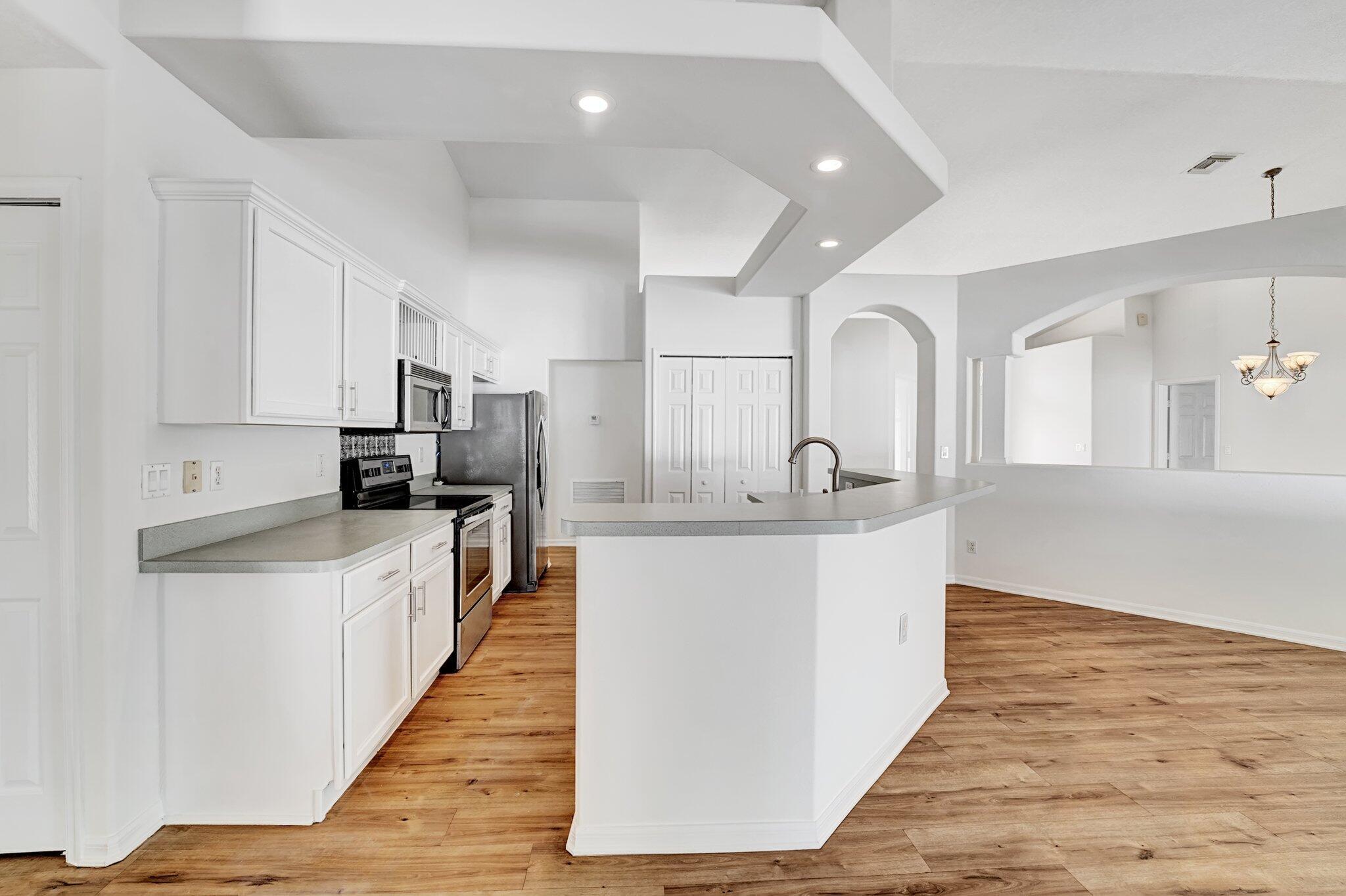 Southbend Lakes - Residential Lease