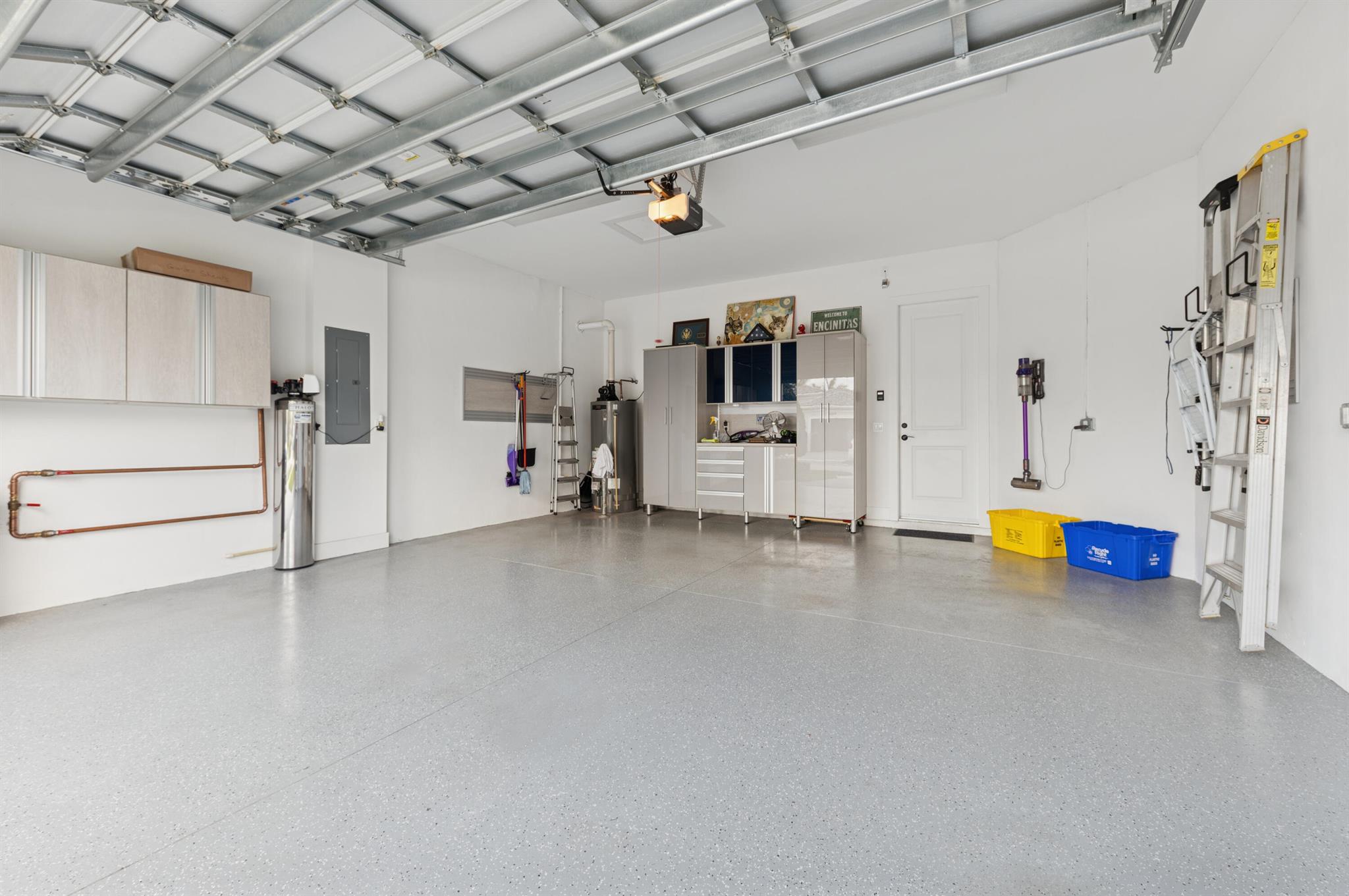 ARTISTRY - Residential