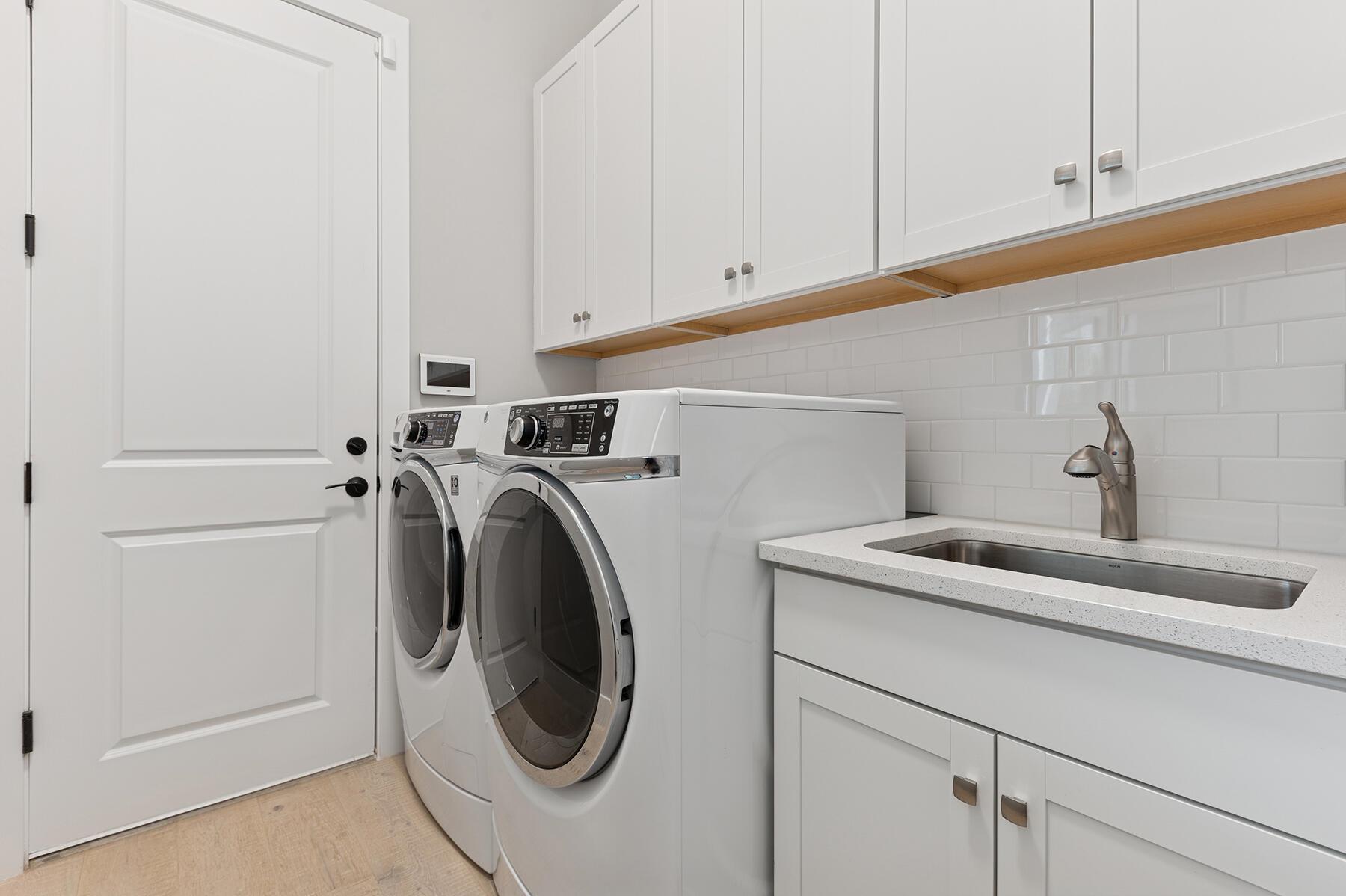 ARTISTRY - Residential