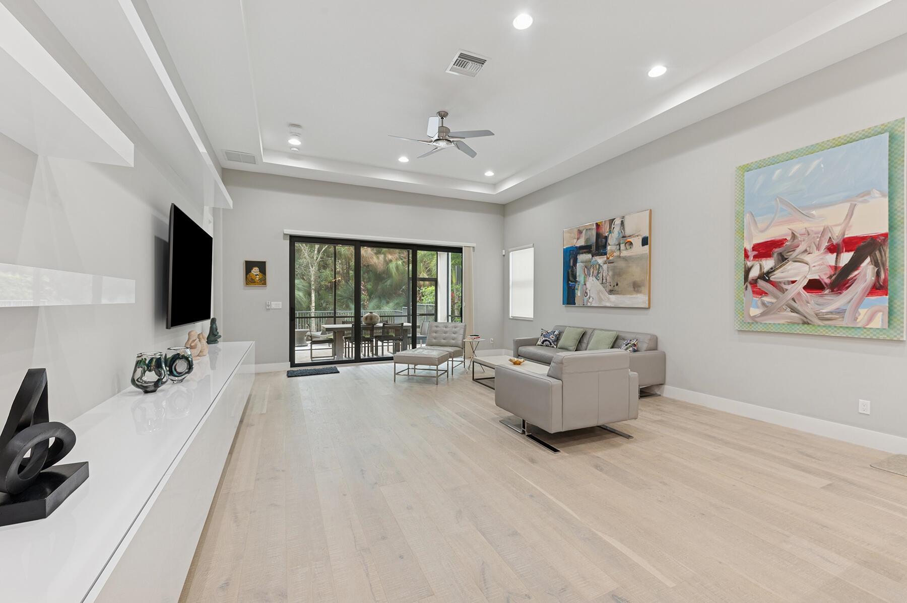 ARTISTRY - Residential