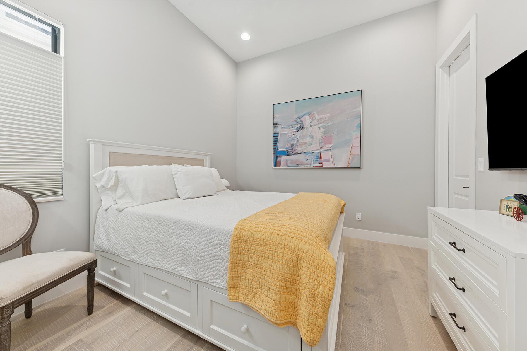 ARTISTRY - Residential