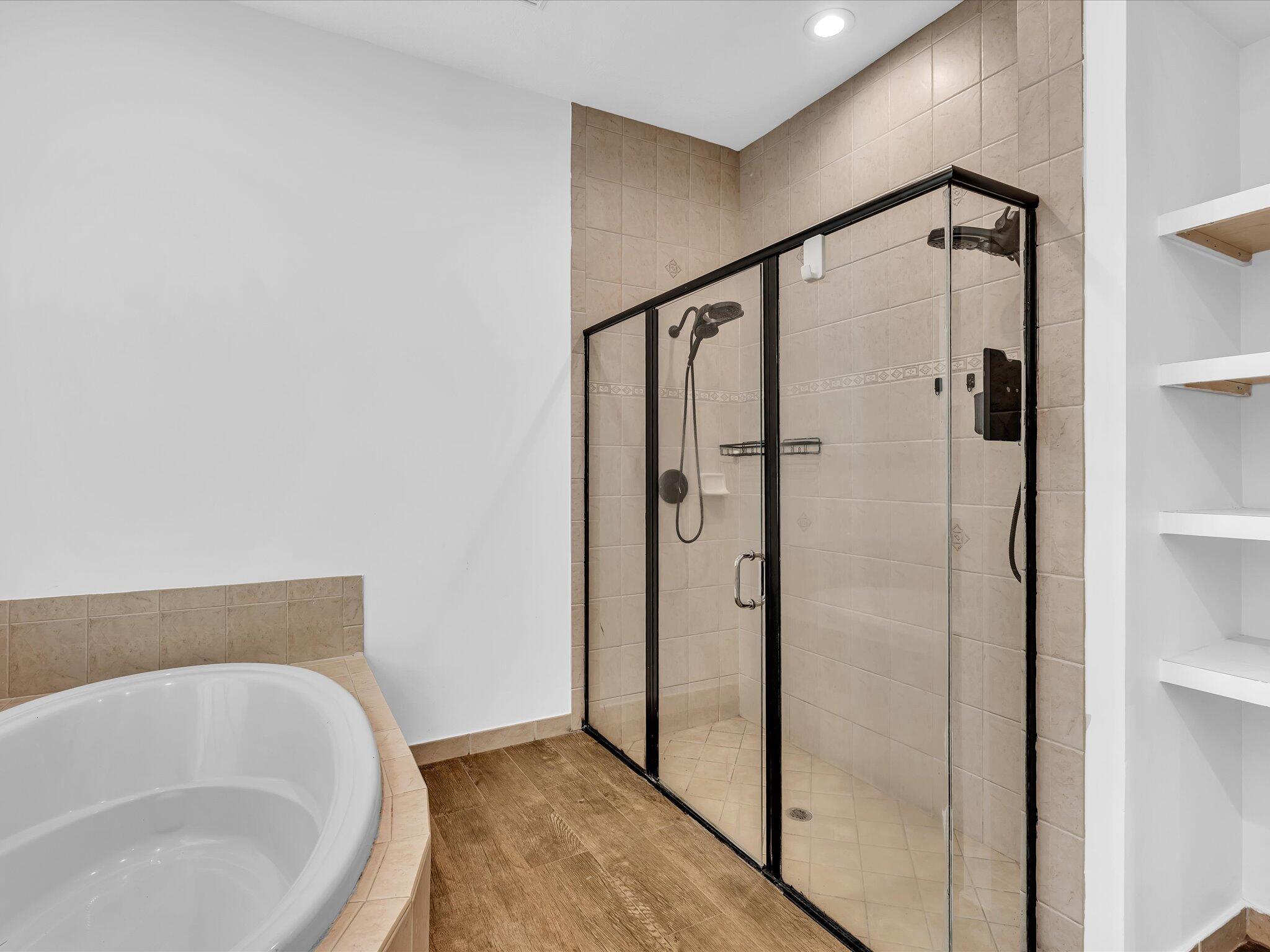 HERON BAY NORTHEAST - Residential