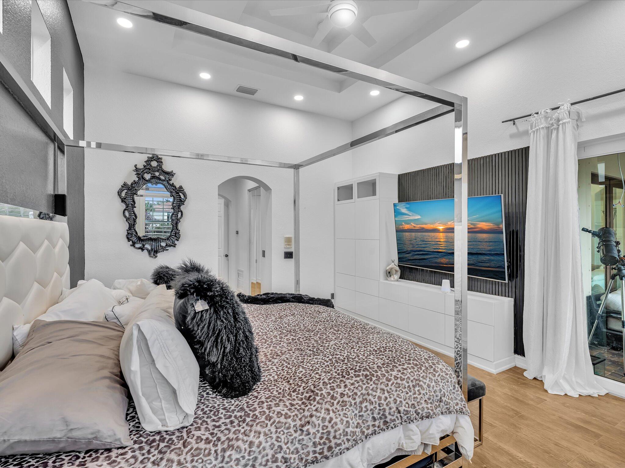 HERON BAY NORTHEAST - Residential