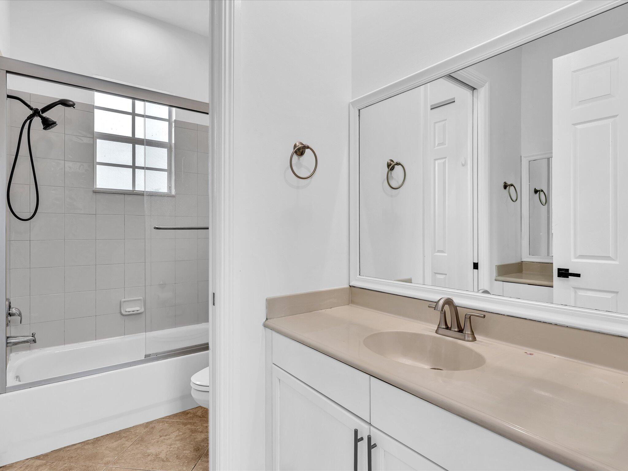 HERON BAY NORTHEAST - Residential