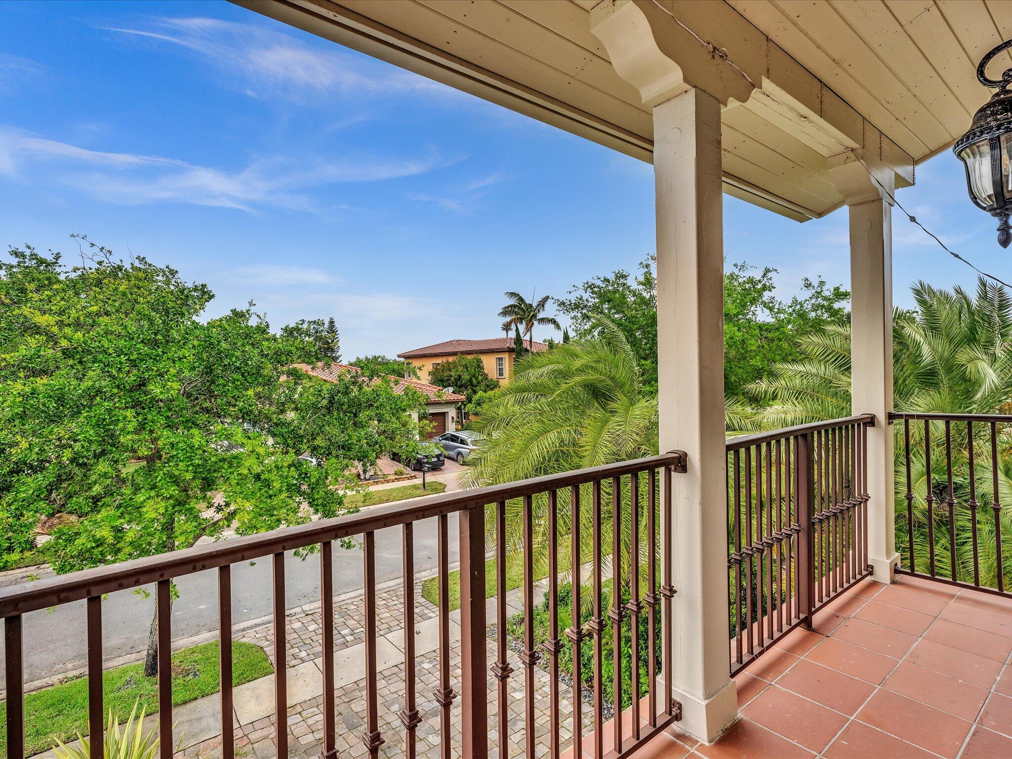 HERON BAY NORTHEAST - Residential