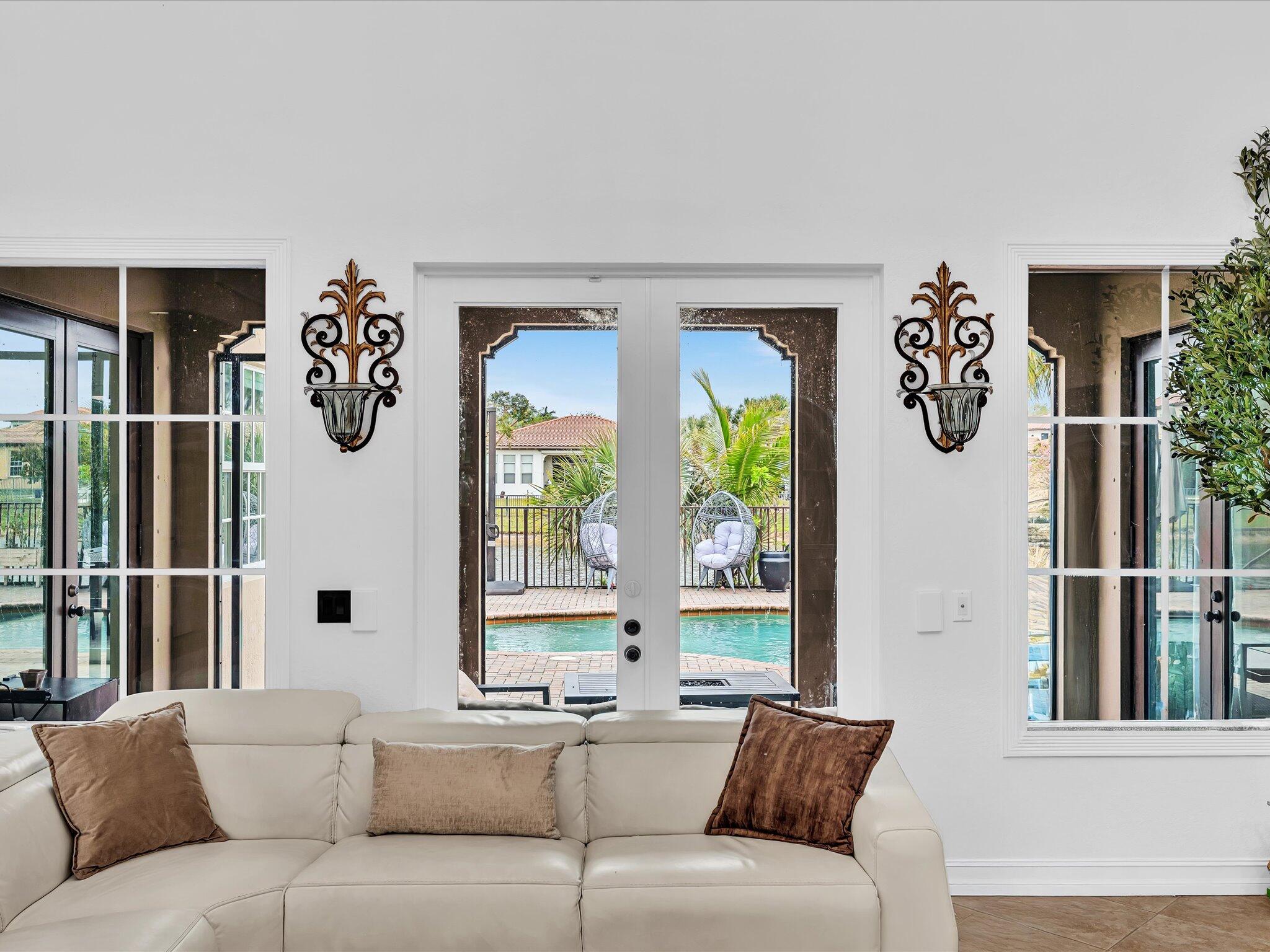 HERON BAY NORTHEAST - Residential