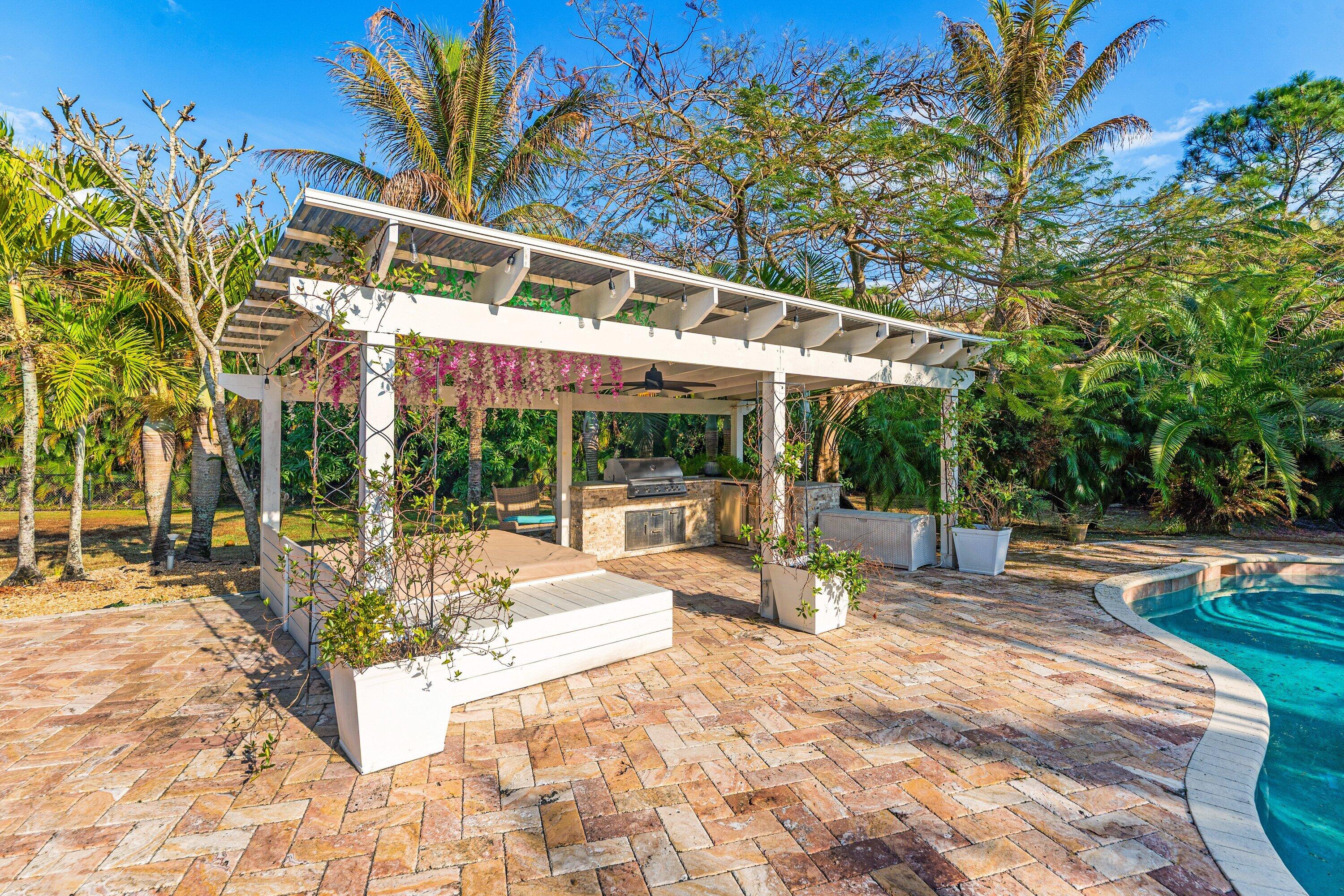 The Acreage - Residential