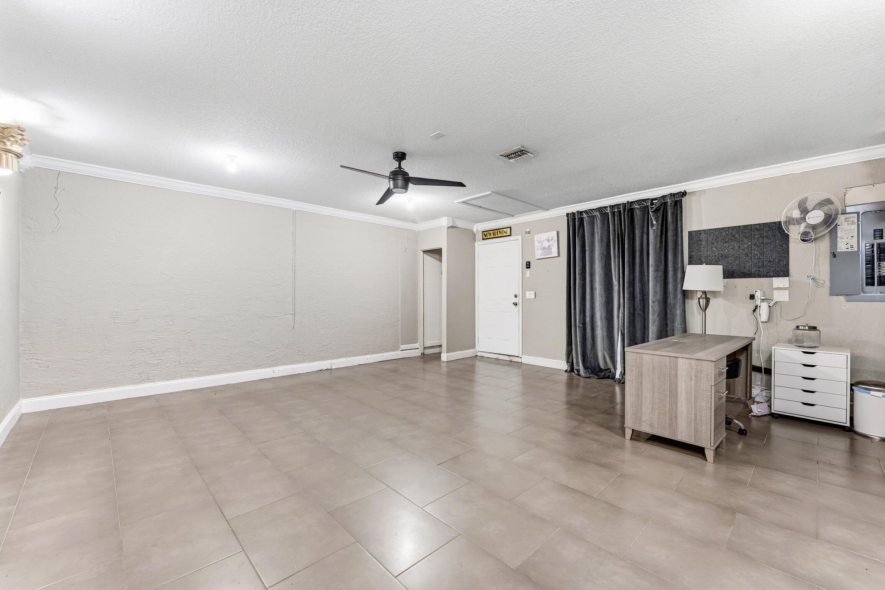 The Acreage - Residential