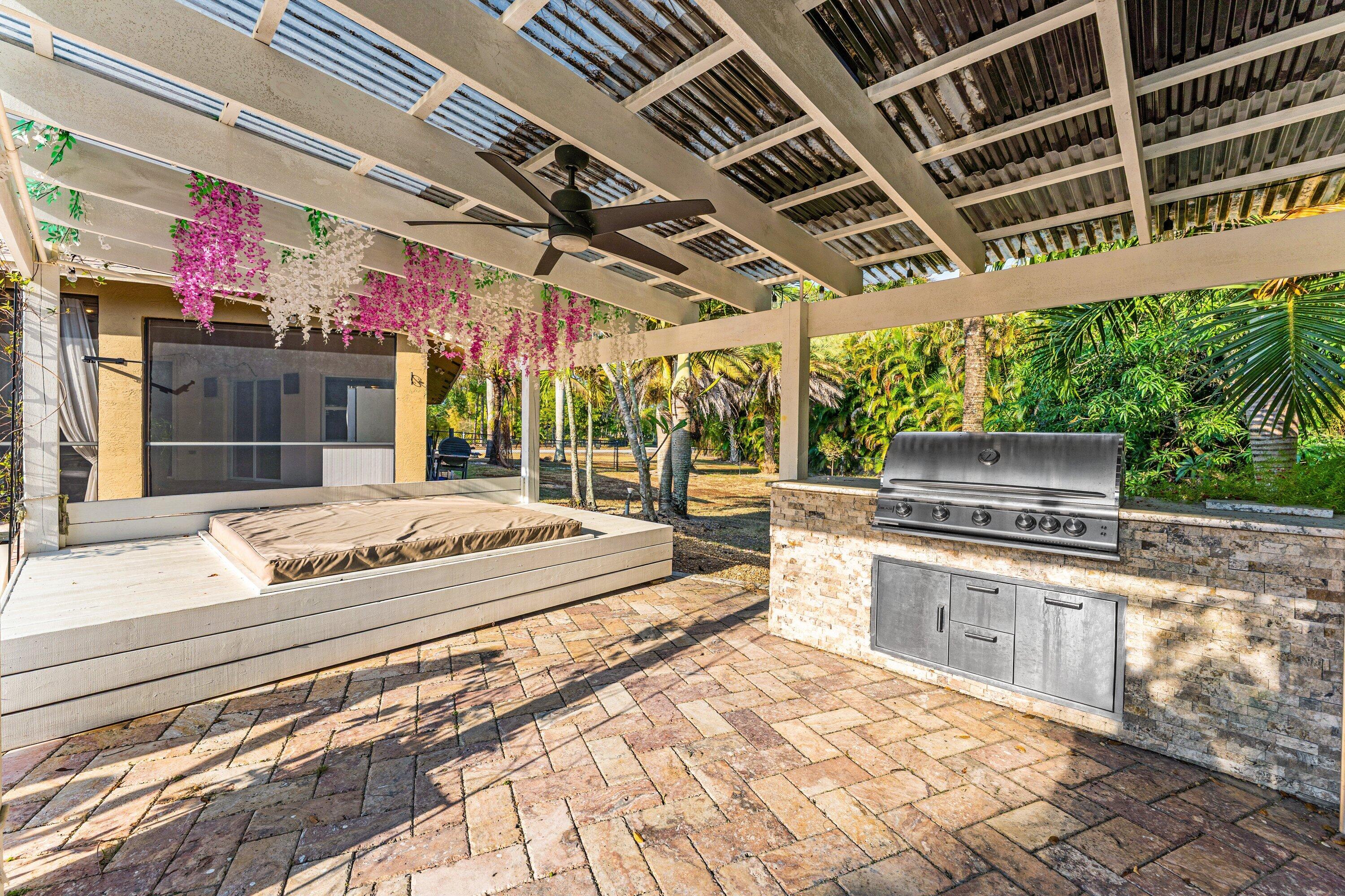 The Acreage - Residential