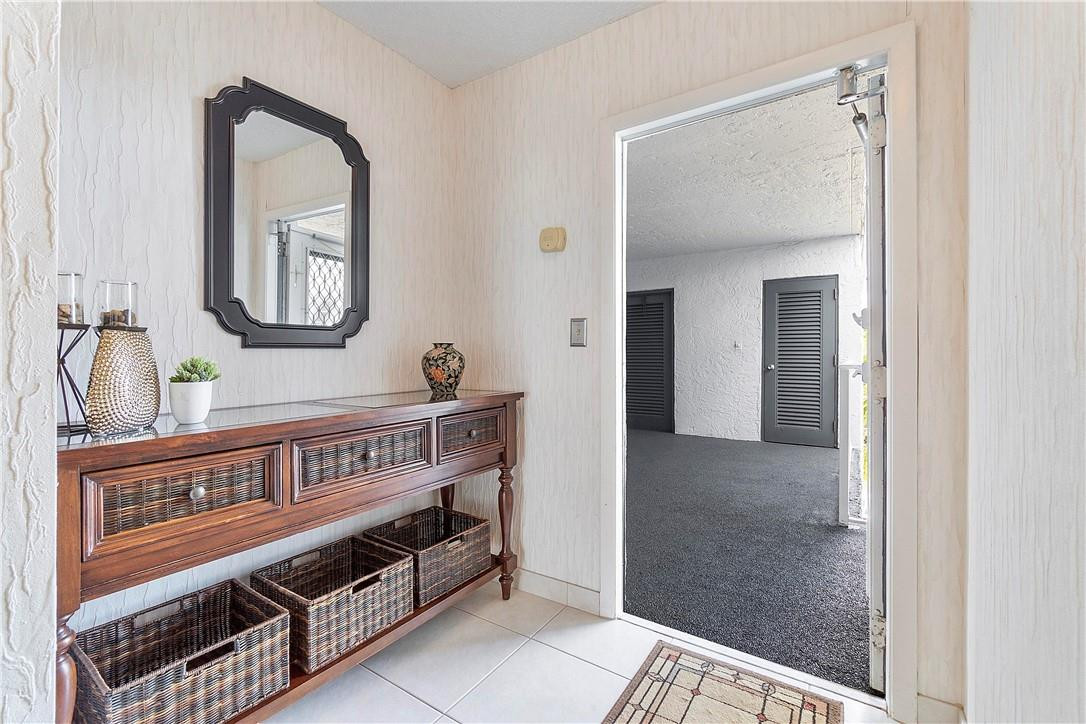 Palm Springs 2 - Residential