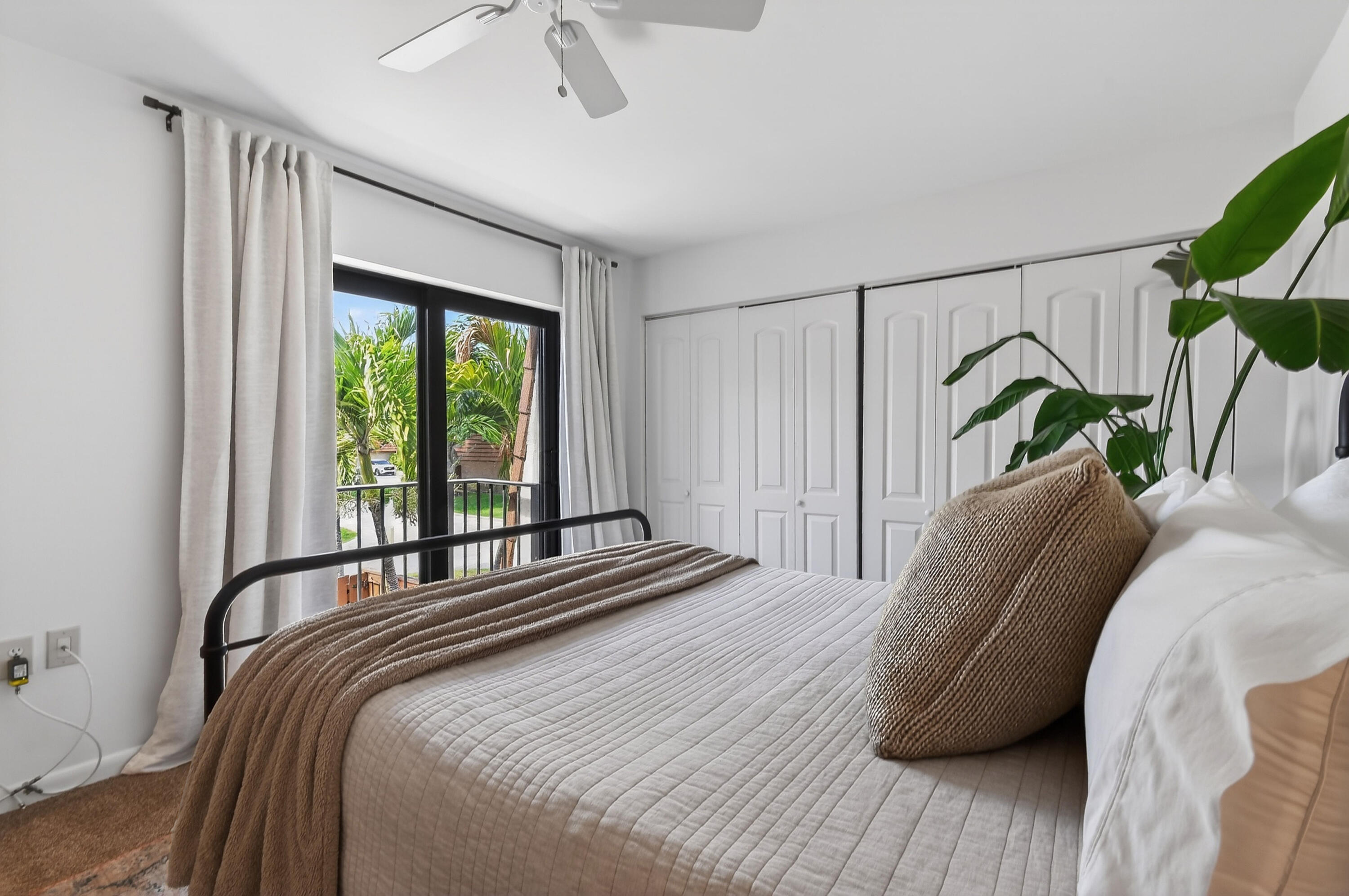 TEQUESTA HILLS CONDO - Residential