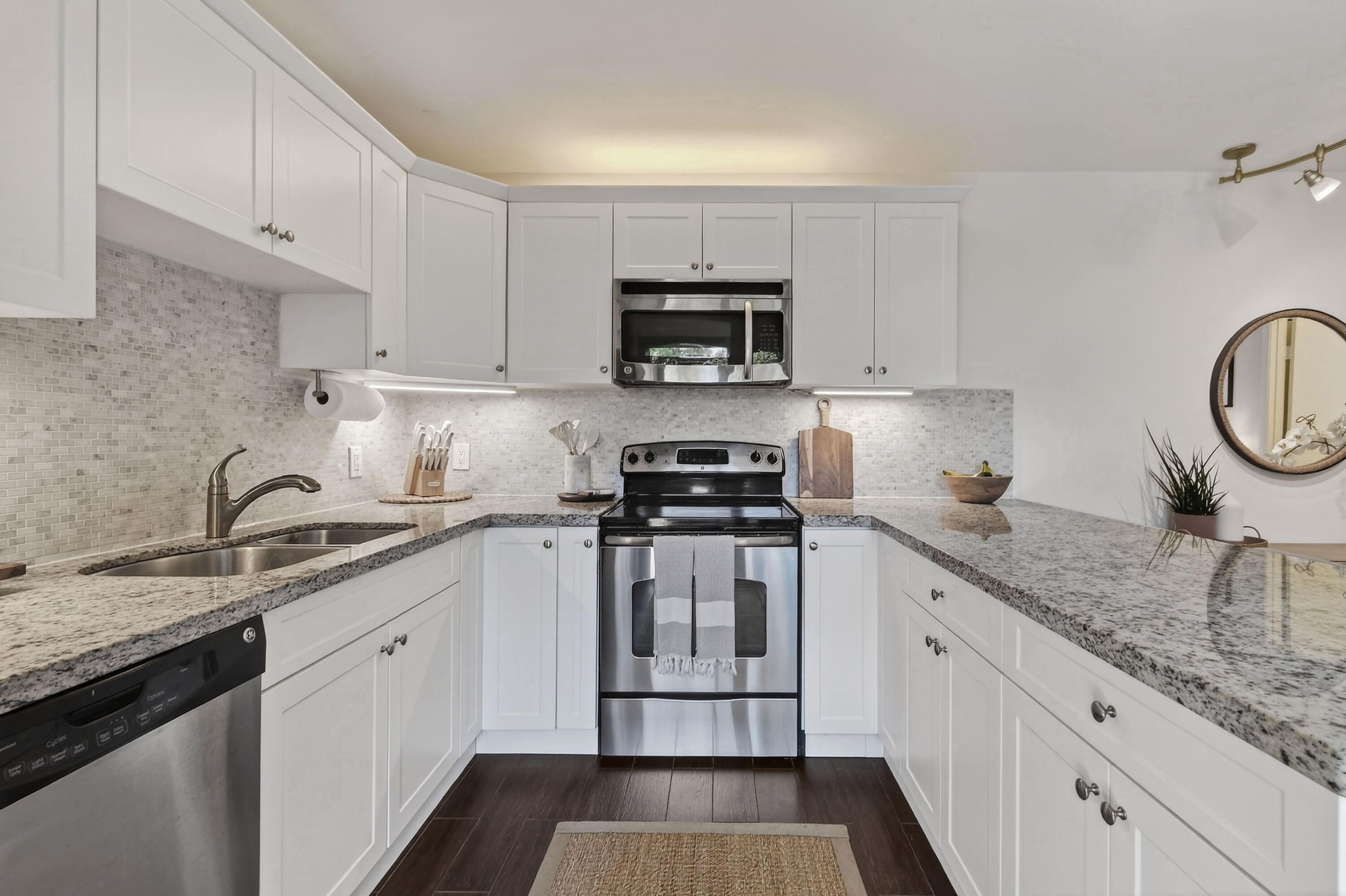 TEQUESTA HILLS CONDO - Residential