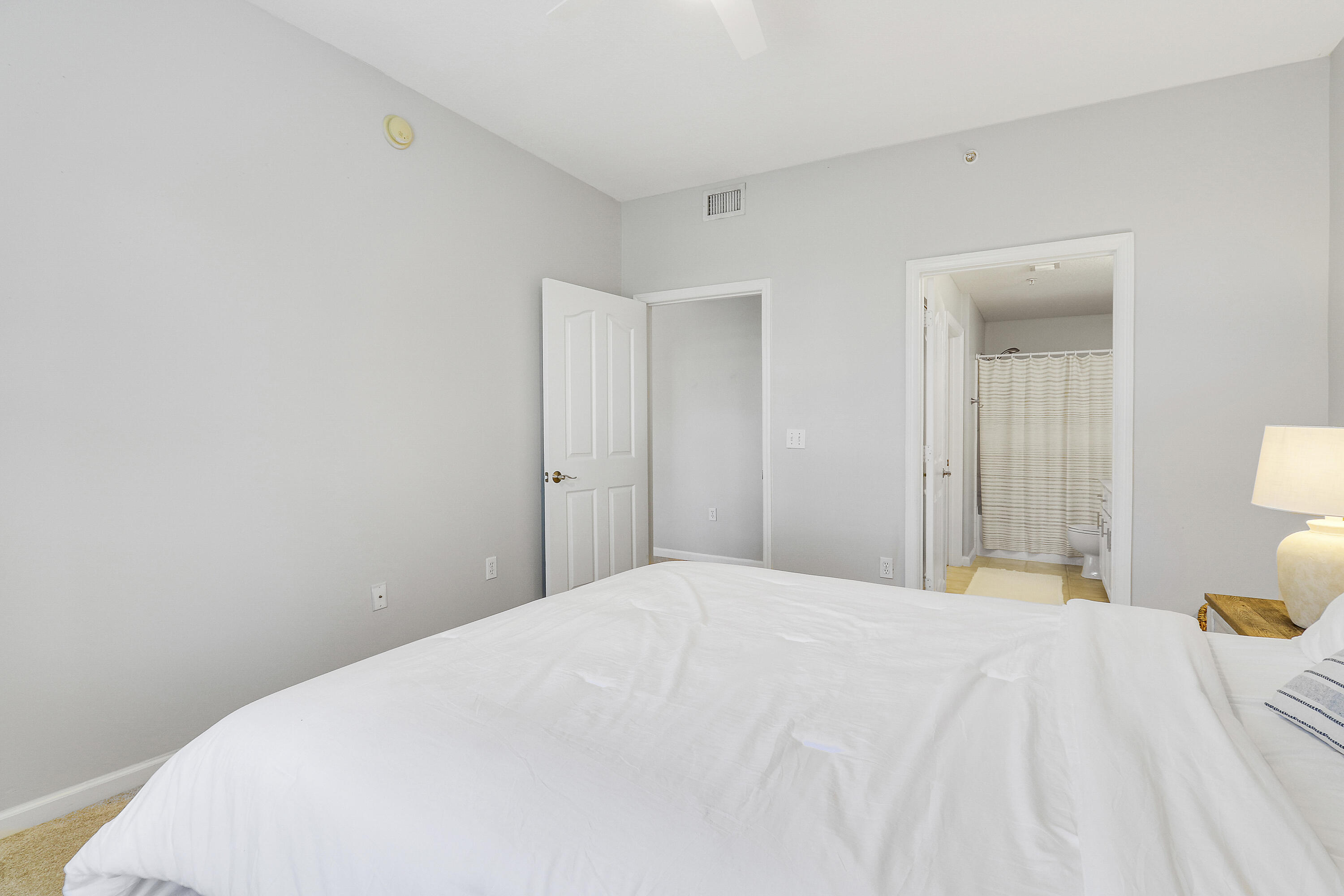SOMERSET AT ABACOA CONDO - Residential Lease
