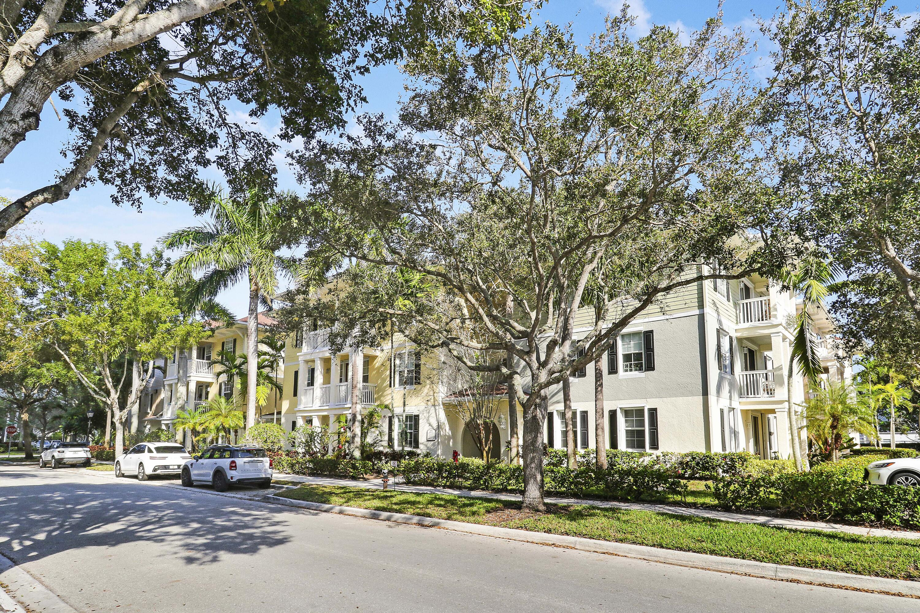 SOMERSET AT ABACOA CONDO - Residential Lease