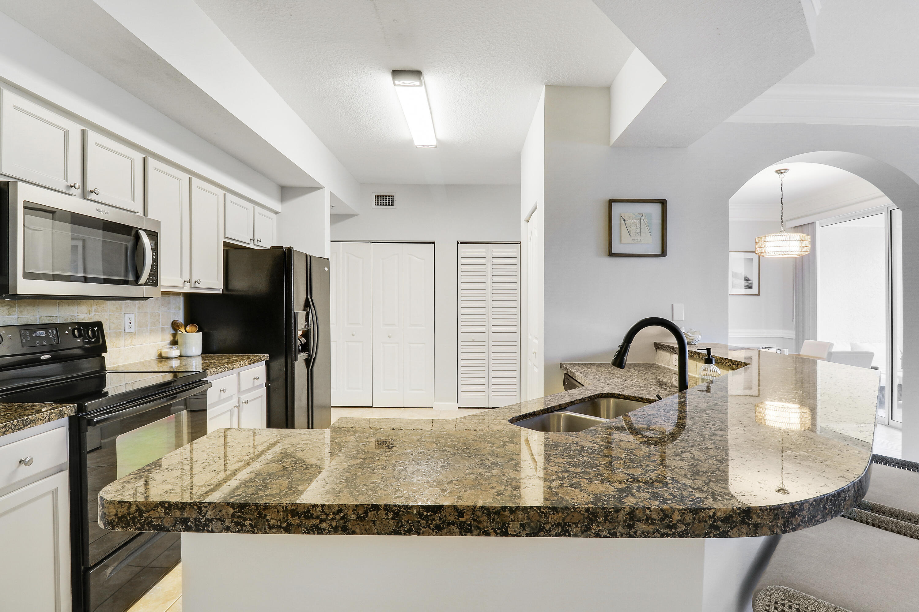 SOMERSET AT ABACOA CONDO - Residential Lease