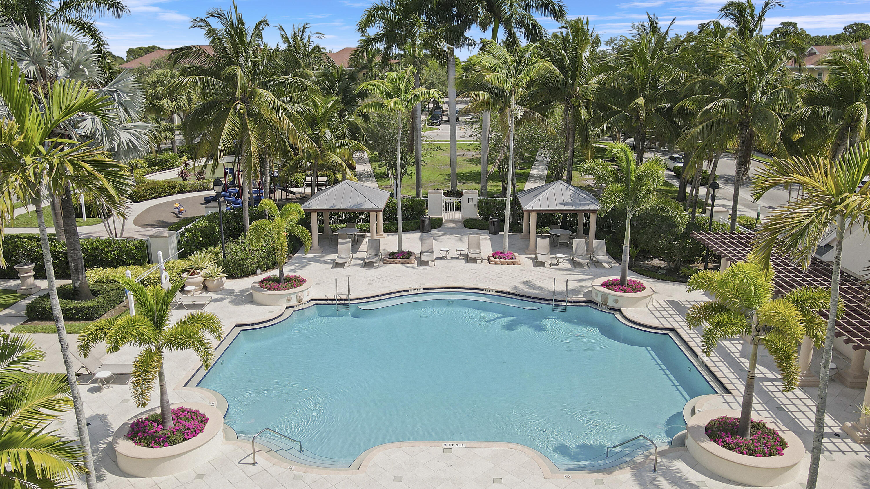 SOMERSET AT ABACOA CONDO - Residential Lease