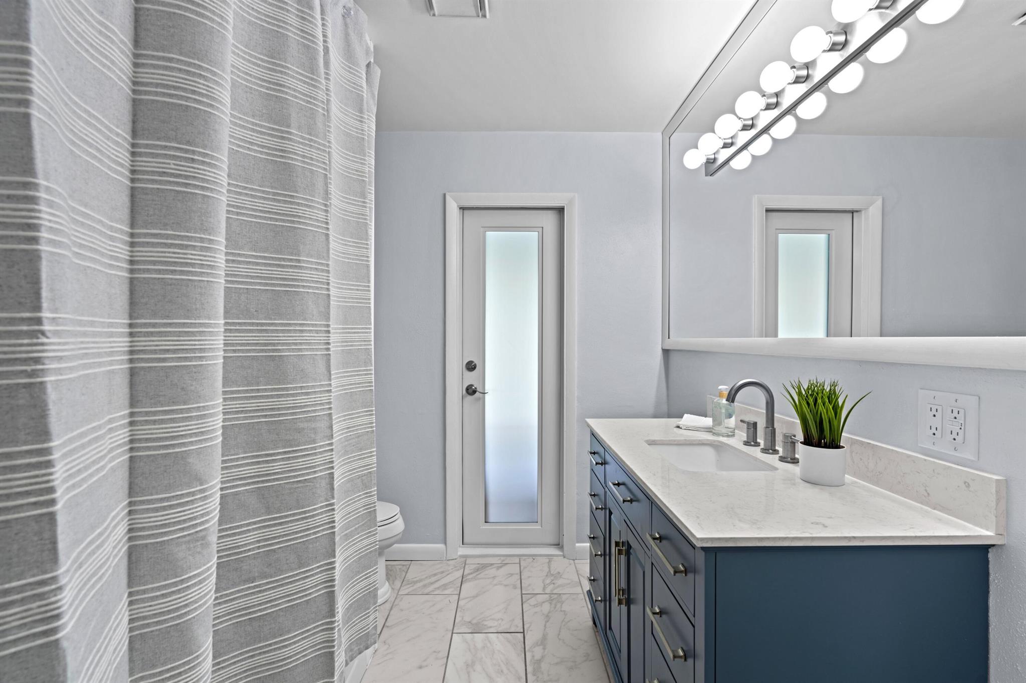 VILLAGE OF PL 1 IN PB 24 - Residential