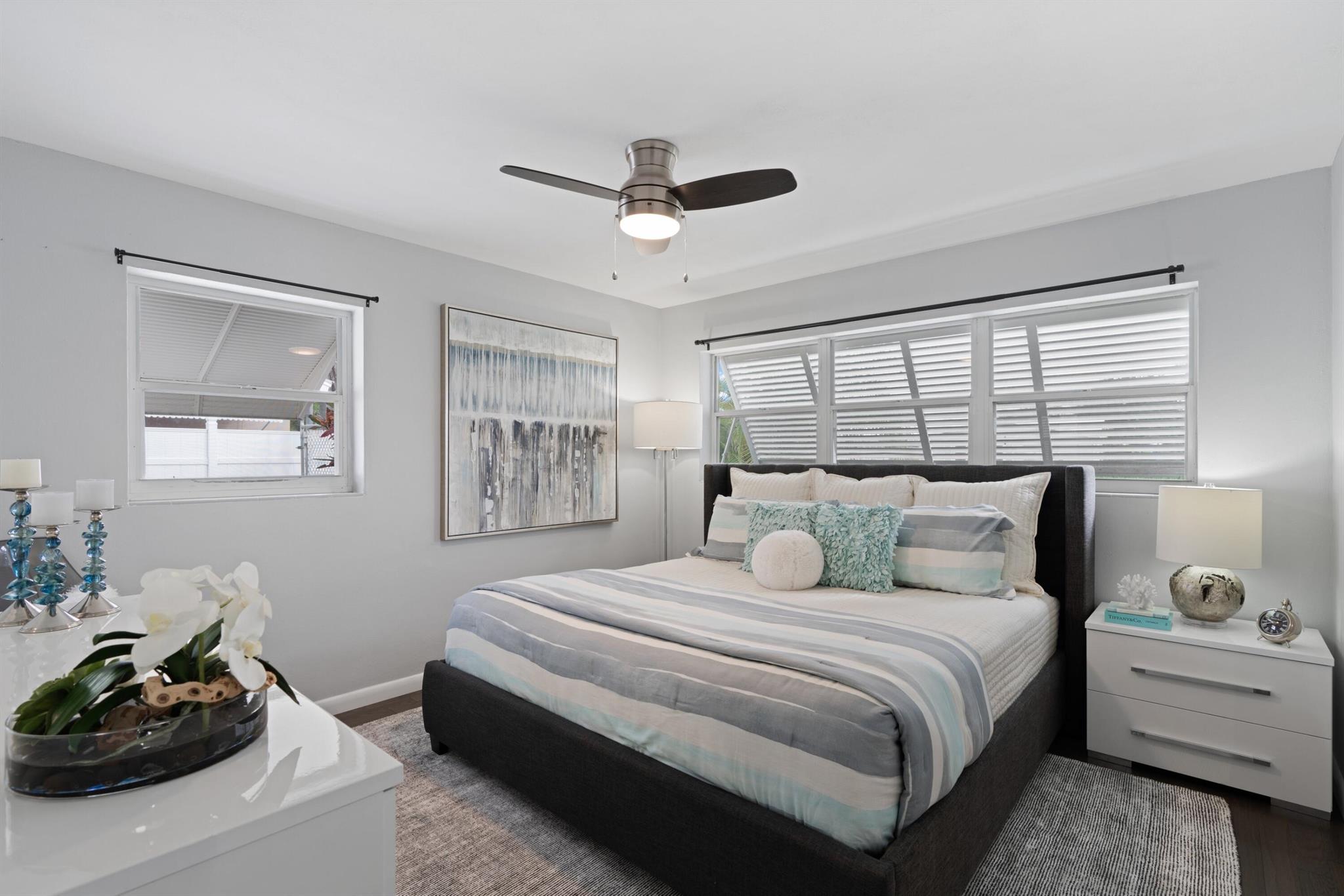 VILLAGE OF PL 1 IN PB 24 - Residential