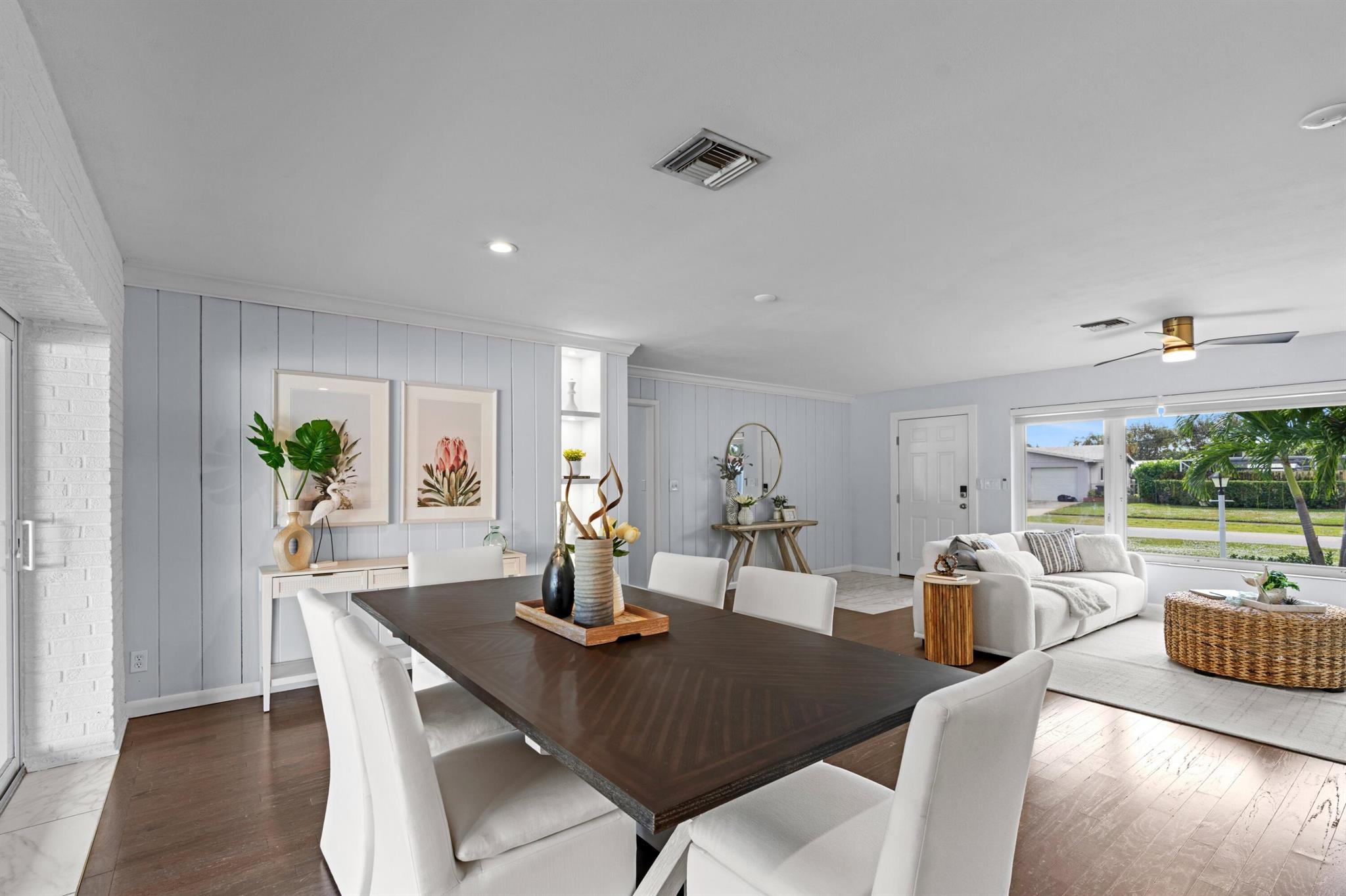 VILLAGE OF PL 1 IN PB 24 - Residential