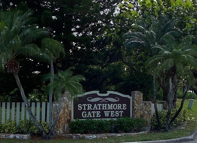 Rare find in this Fantastic 55+ community of Strathmore Gate West located right in the heart of Royal Palm Beach. This unit is priced well below Market! Bring your creativity into this home with its blank canvas. This unit has a Brand NEW HVAC system, Brand NEW water heater and impact sliding door in the master suite. Strathmore Gate West Community features 2 pools and clubhouse. Close to shopping, PBI airport, fine dining and more!