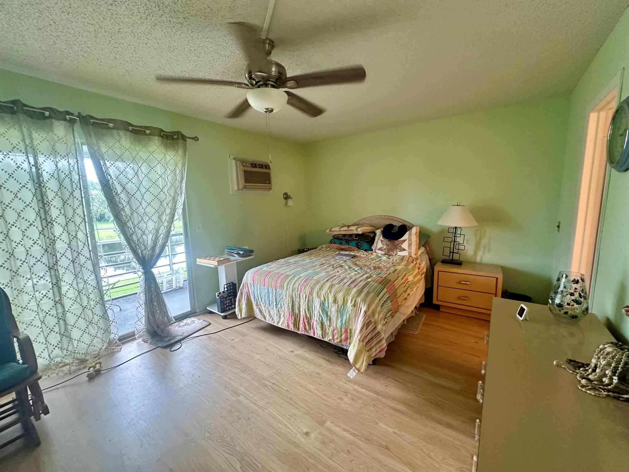 TILFORD X CONDO - Residential