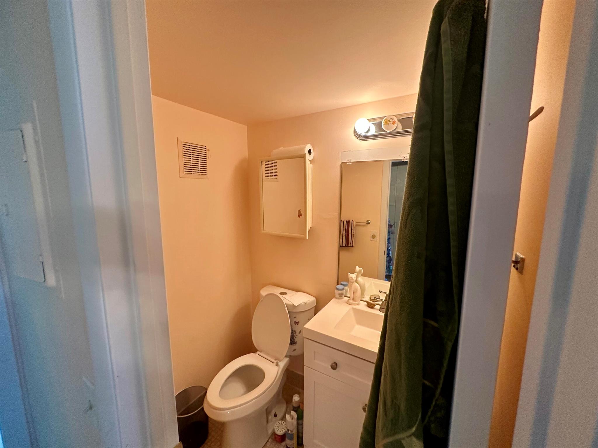 TILFORD X CONDO - Residential