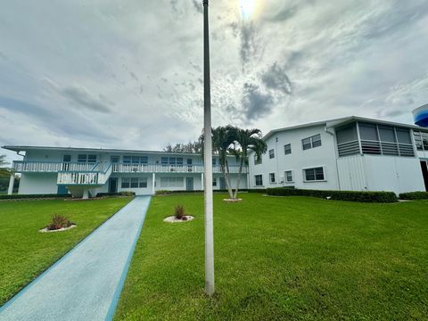 A home in Deerfield Beach