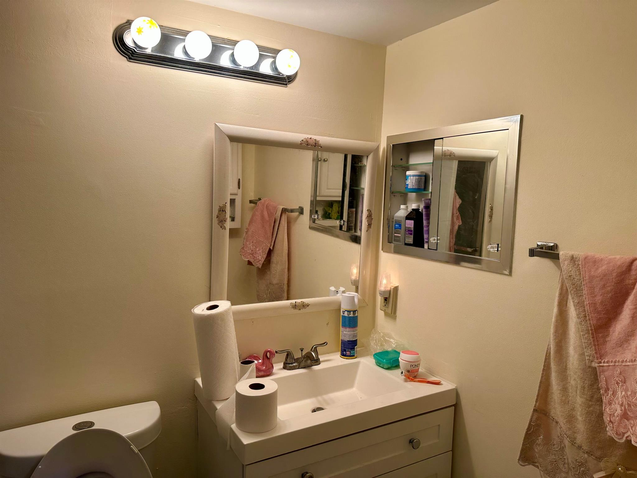 TILFORD X CONDO - Residential