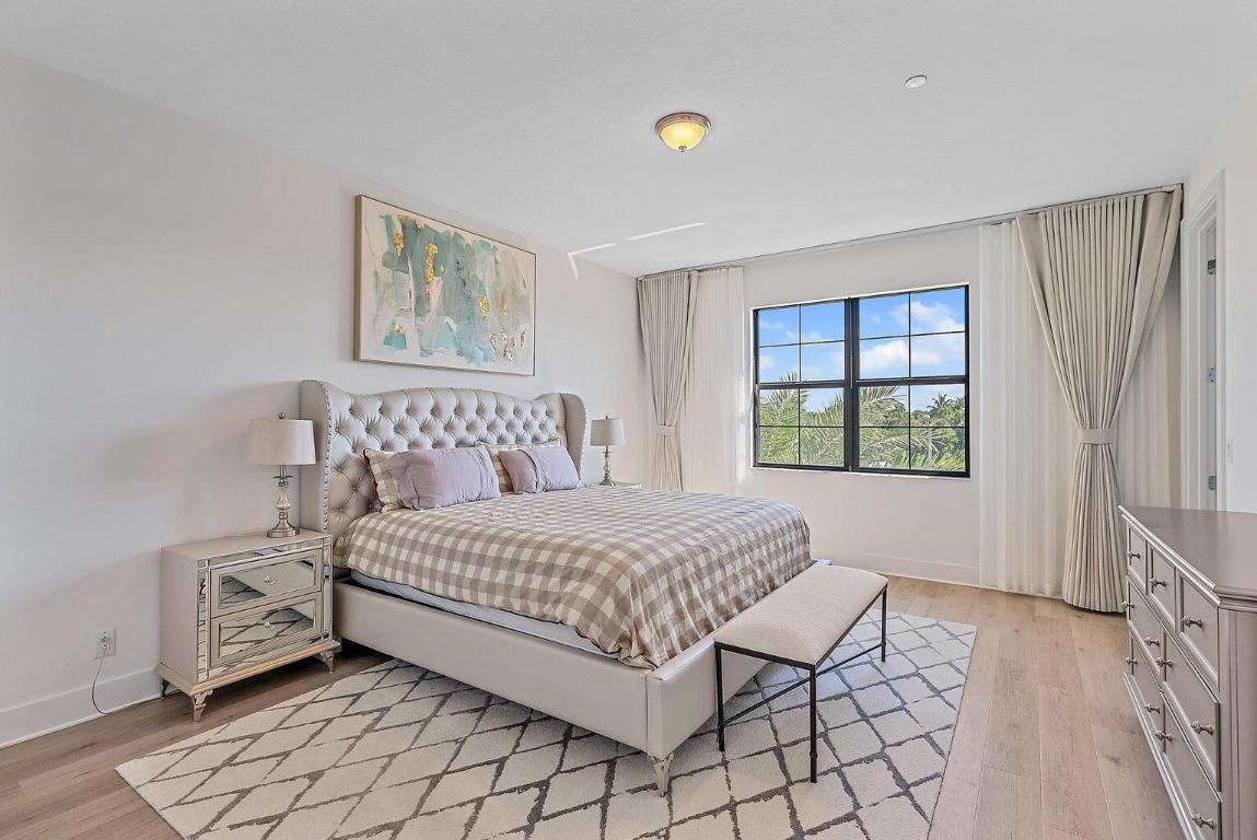 ALTON - Residential Lease