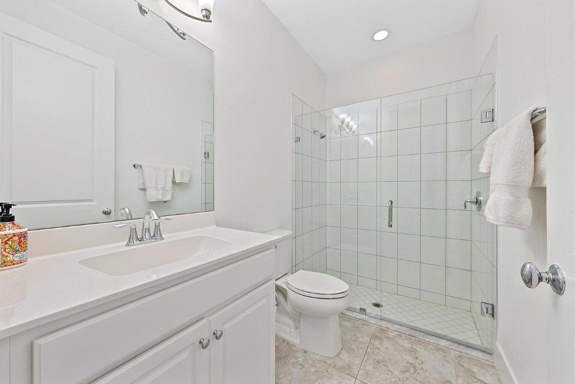 ALTON - Residential Lease