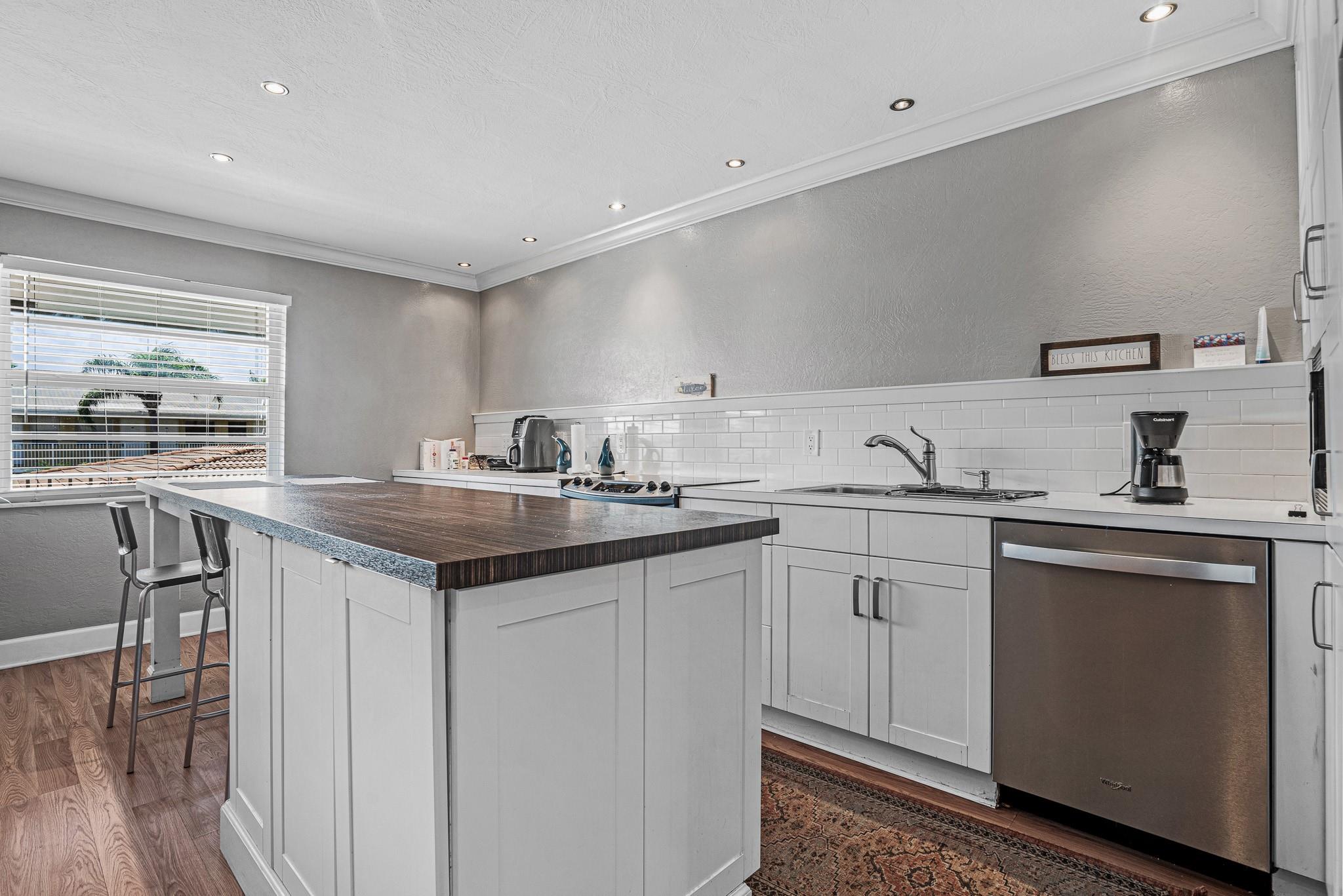 4051 NE 13th Ave 66-3