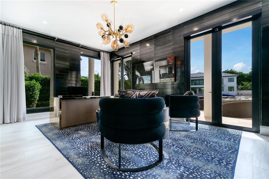 Bay Colony Sec Of The - Residential