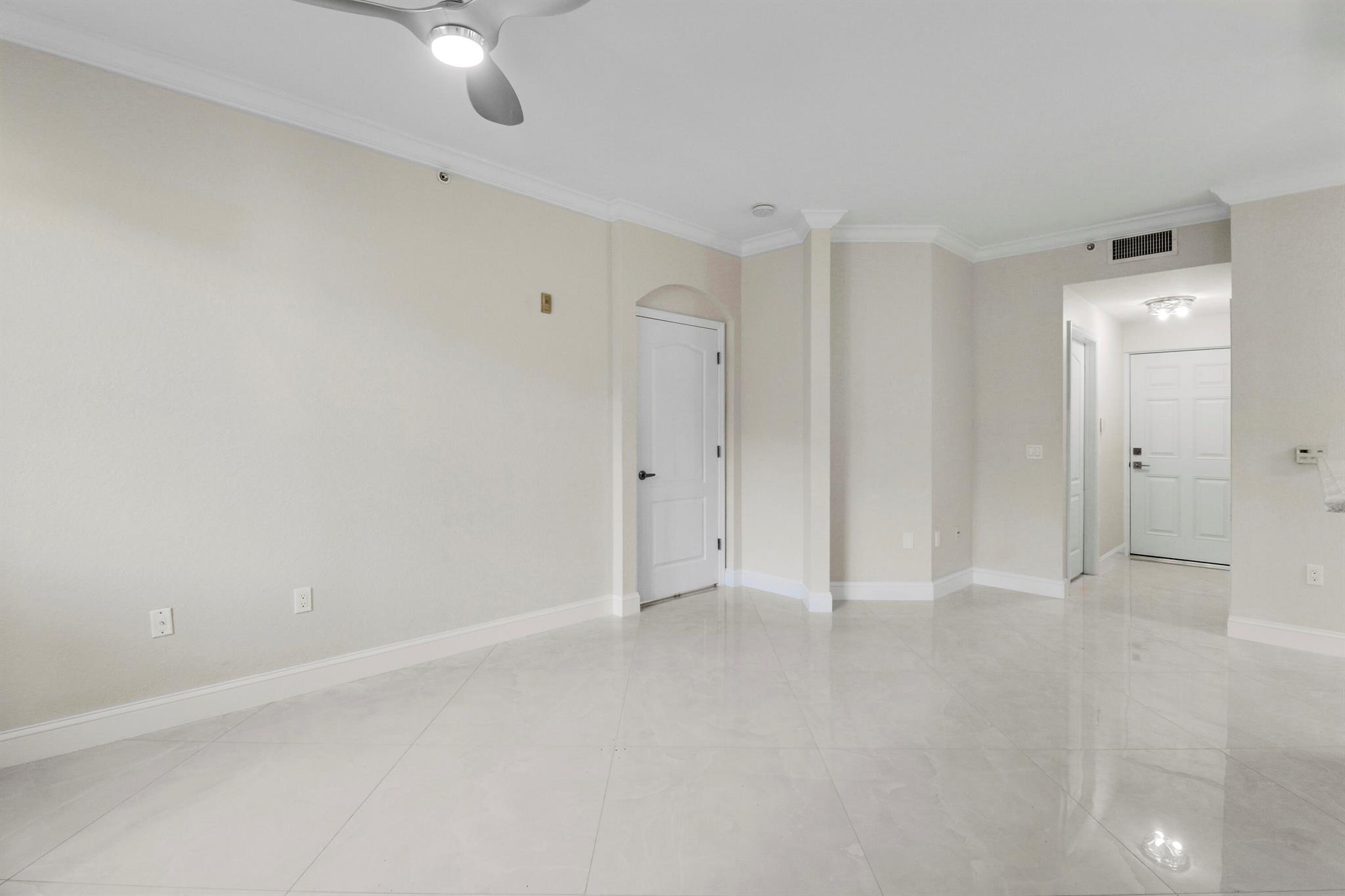 RESIDENCES AT LEGACY PLAC - Residential Lease