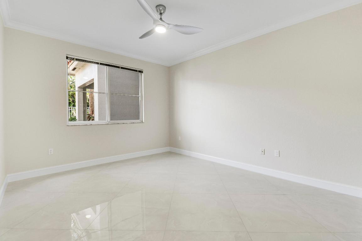 RESIDENCES AT LEGACY PLACE CONDO - Residential Lease