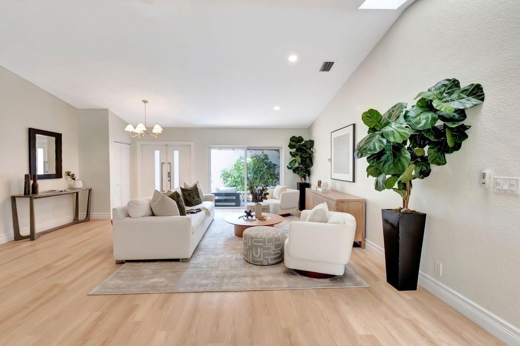 Photo of 10310 Crosswind Road, Boca Raton, FL 33498 (MLS # R11082662)