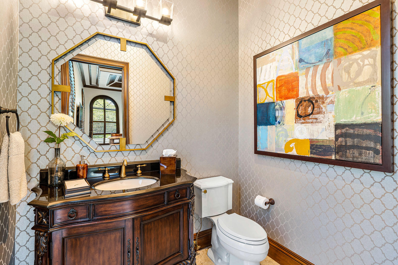 ROYAL PALM YACHT & COUNTRY CLUB - Residential