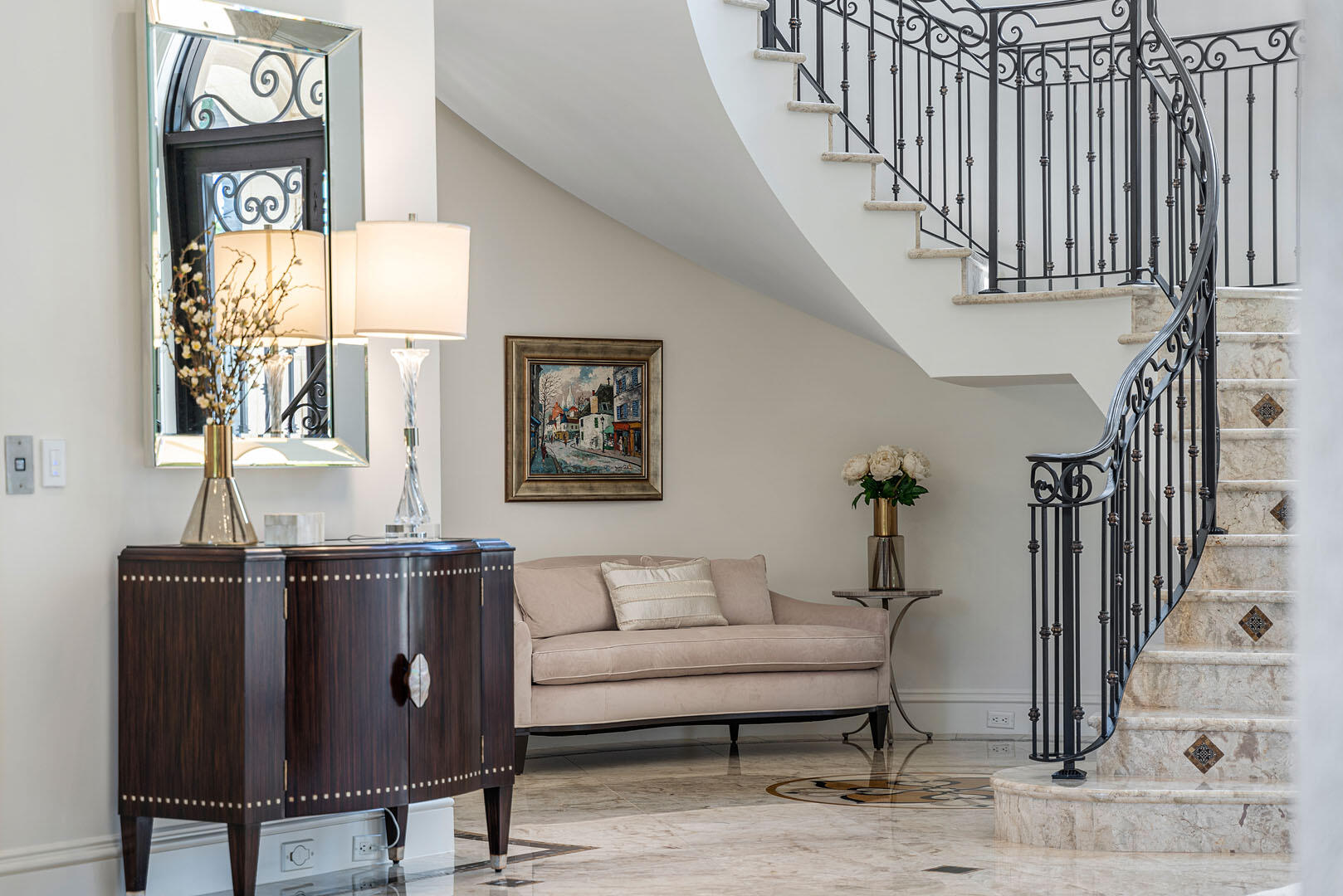 ROYAL PALM YACHT & COUNTRY CLUB - Residential