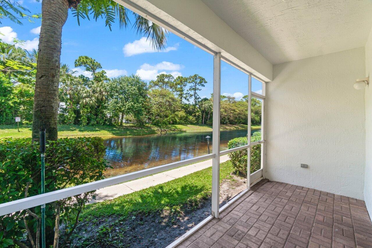 COCONUT KEY - Residential Lease